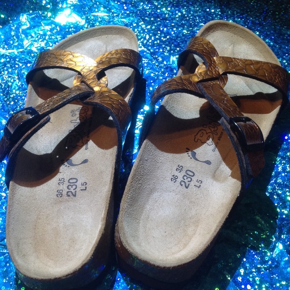 🦋 Birki's Birkenstock Burnt orange Rust sandals - Picture 8 of 9